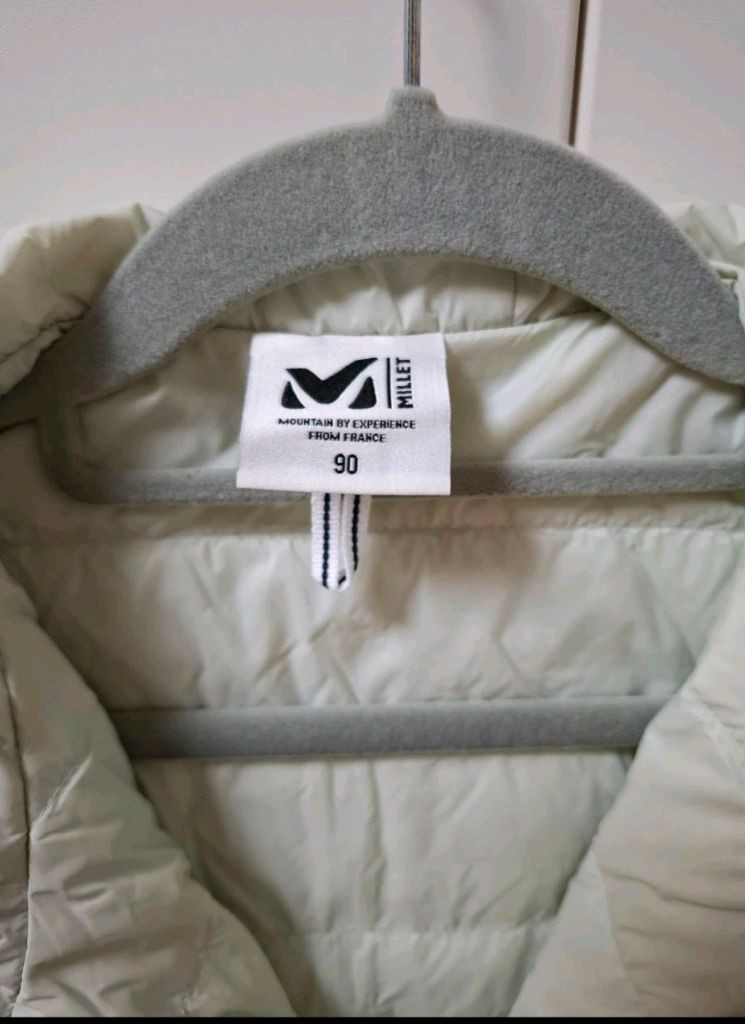 밀레 여성 가벼운다운쟈켓 이미지