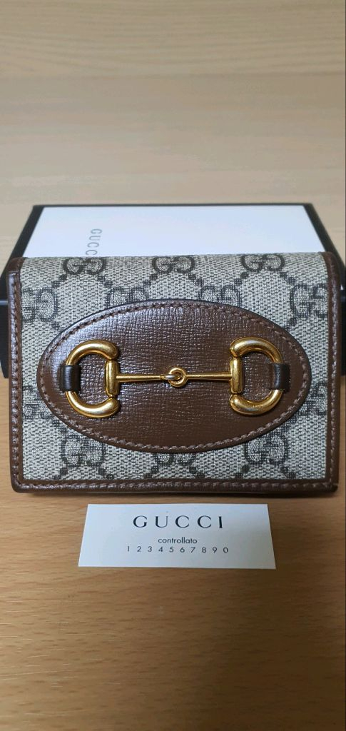 구찌 홀스빗 반지갑 정품A급(감정O)프라다루이비통디올고야드샤넬셀린느보테가생로랑버버리발렌시아가가방 이미지