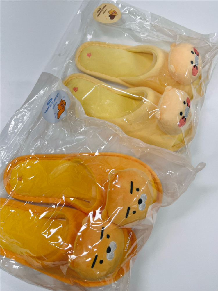 새제품) 귀여운 카카오 인형 슬리퍼 2개 세트 이미지