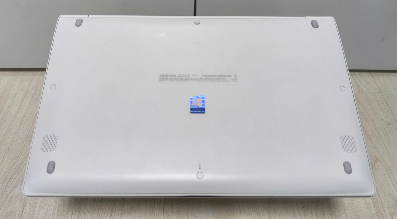 상태 좋은 LG 그램 노트북 15인치 i5 8세대 이미지