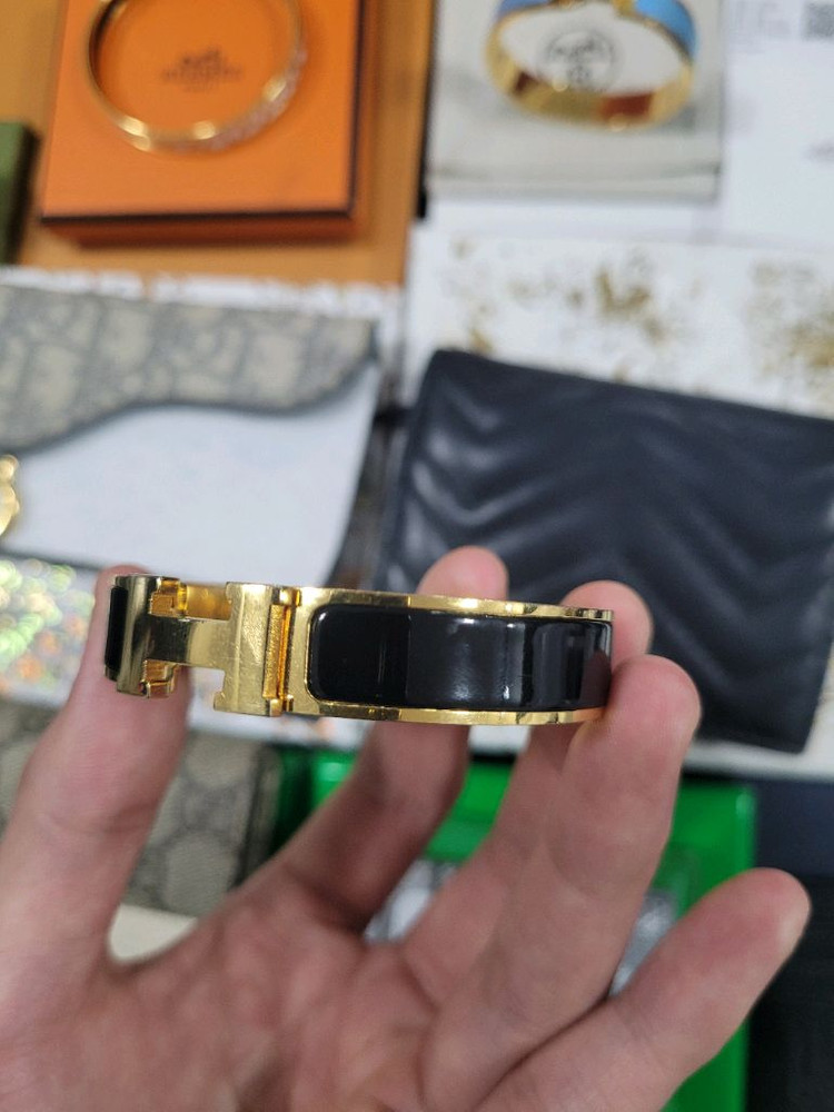 에르메스 클릭아슈 브레이슬릿 PM 팔찌 블랙 골드 이미지