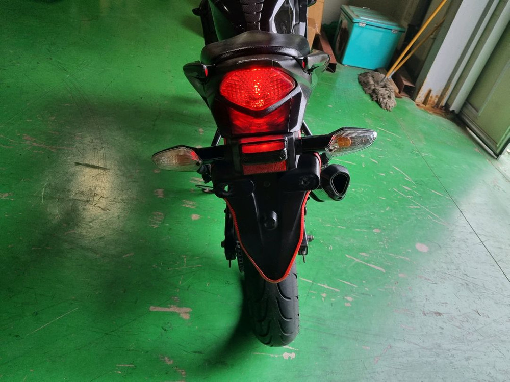 혼다 CBR125R 이미지