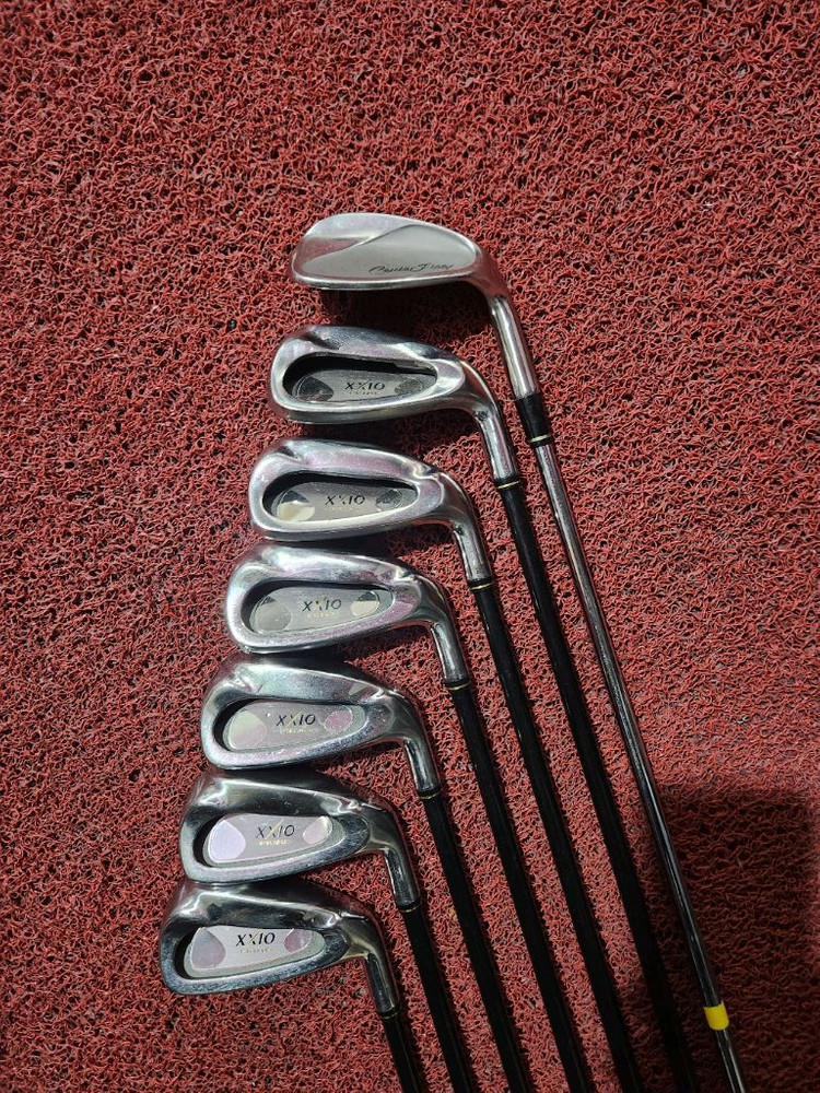 상태좋은 남성 젝시오xxio 골프채 풀세트 이미지