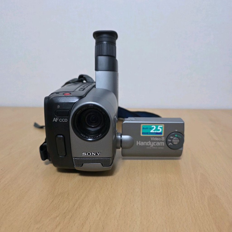 소니 핸디캠 8mm 비디오카메라 CCD-TRV11 NTSC 세트 이미지