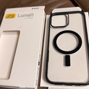 아이폰 16프로맥스 오타박스 루멘 케이스(블랙) 이미지