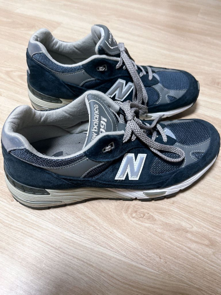 뉴발란스 991 v1 네이비 275 이미지