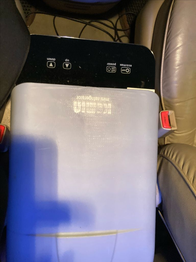 중고차 (세미 캠핑카) 이미지