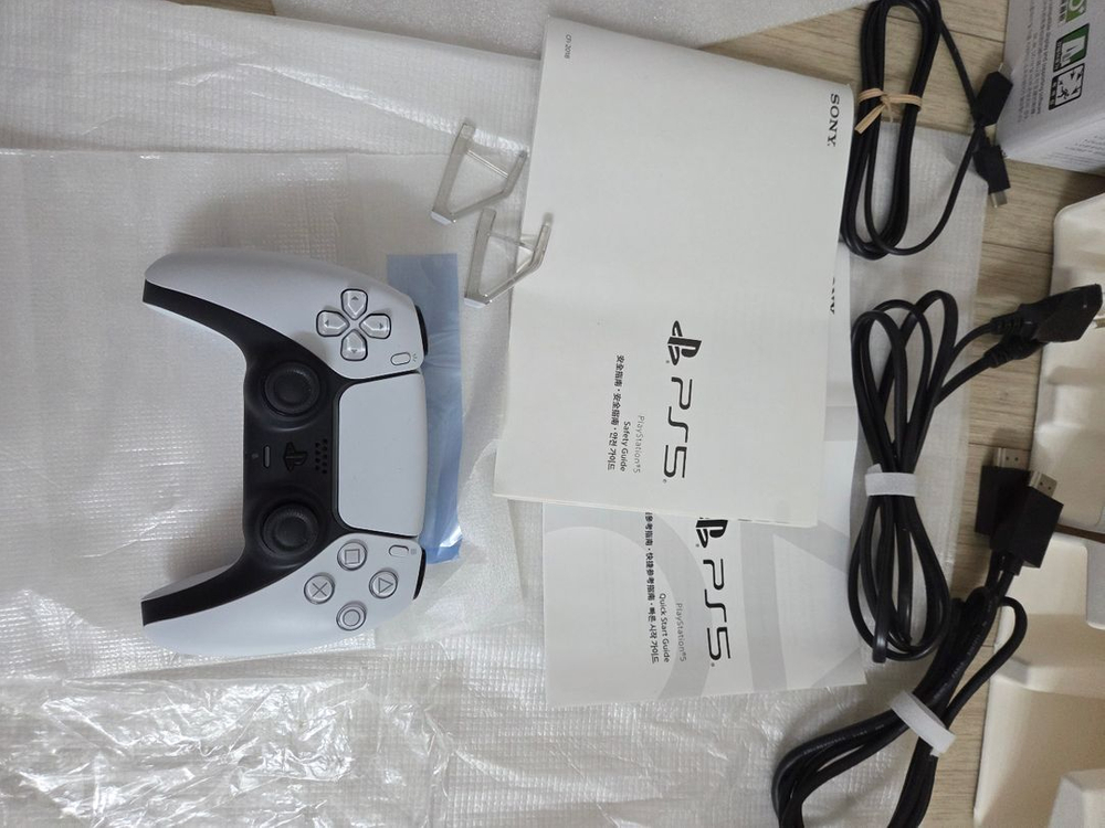 (네고못해드림 죄송)PS5 슬림 디스크 CFI-2018 BOX 세트 팝니다. 이미지