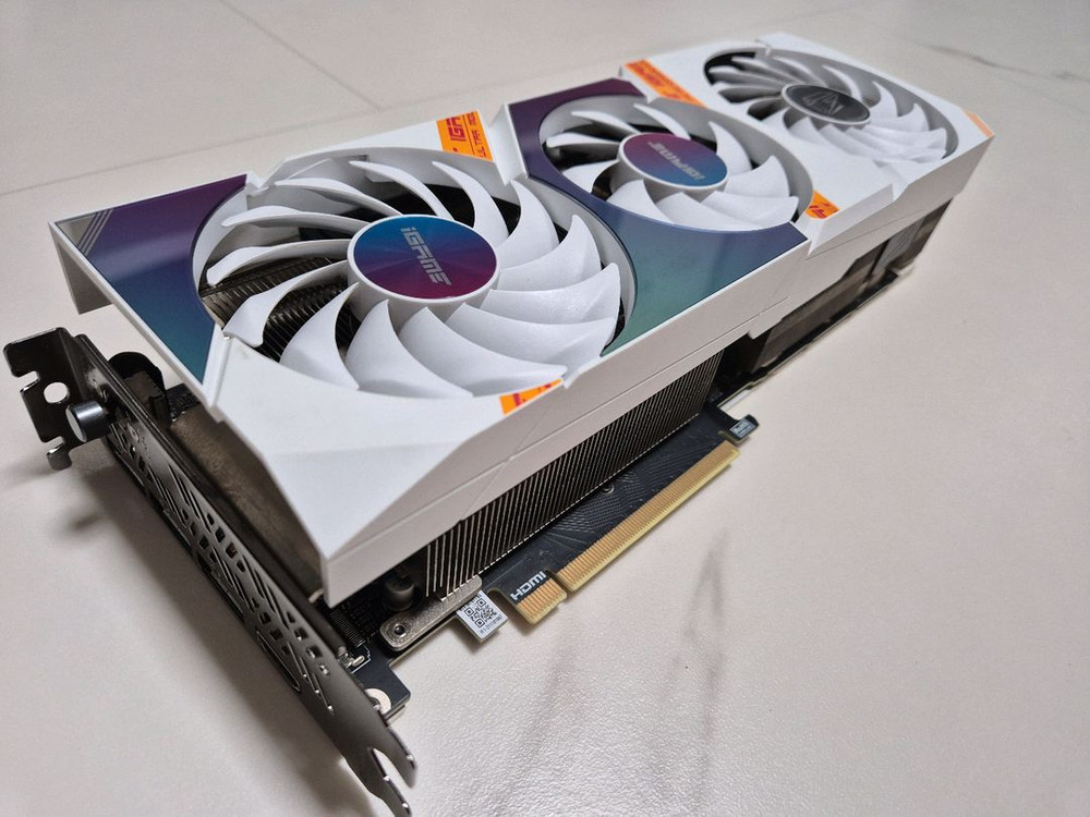 COLORFUL iGame 지포스 RTX 3070Ti Ultra OC (3070 Ti) 이미지