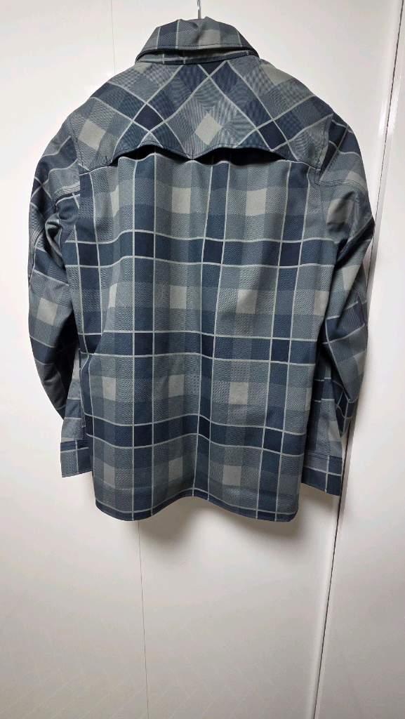 레빗 자켓 A급L사이즈 등보호대까지 드립니다 이미지