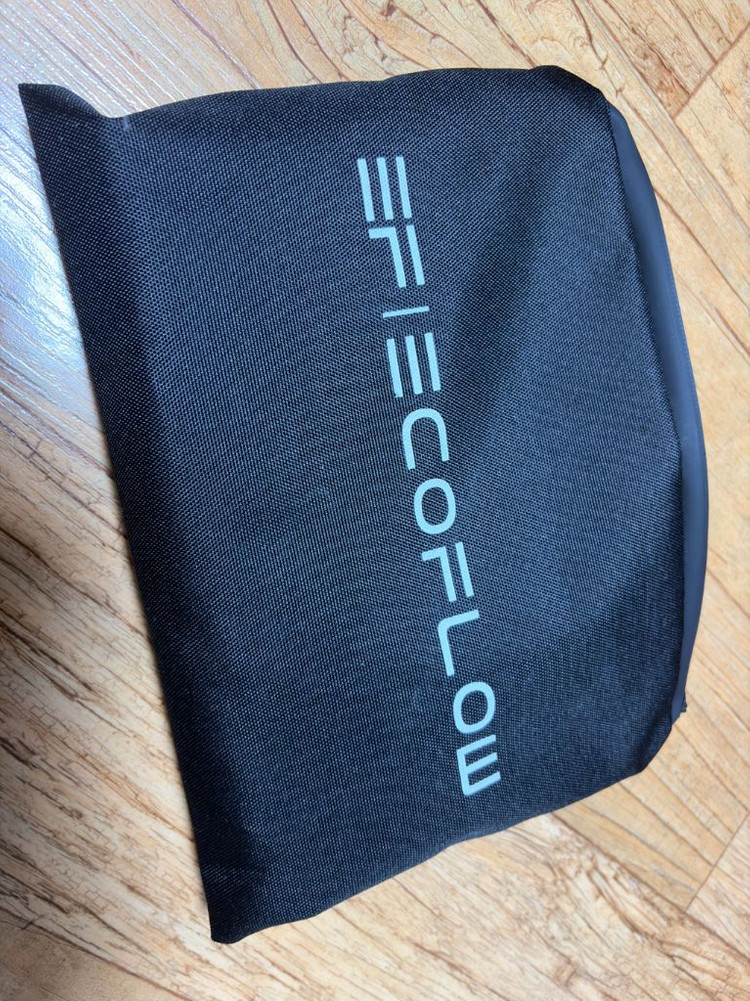 에코플로우 파워뱅크 델타2맥스 2048Wh + 태양광 220W 양면 패널 이미지