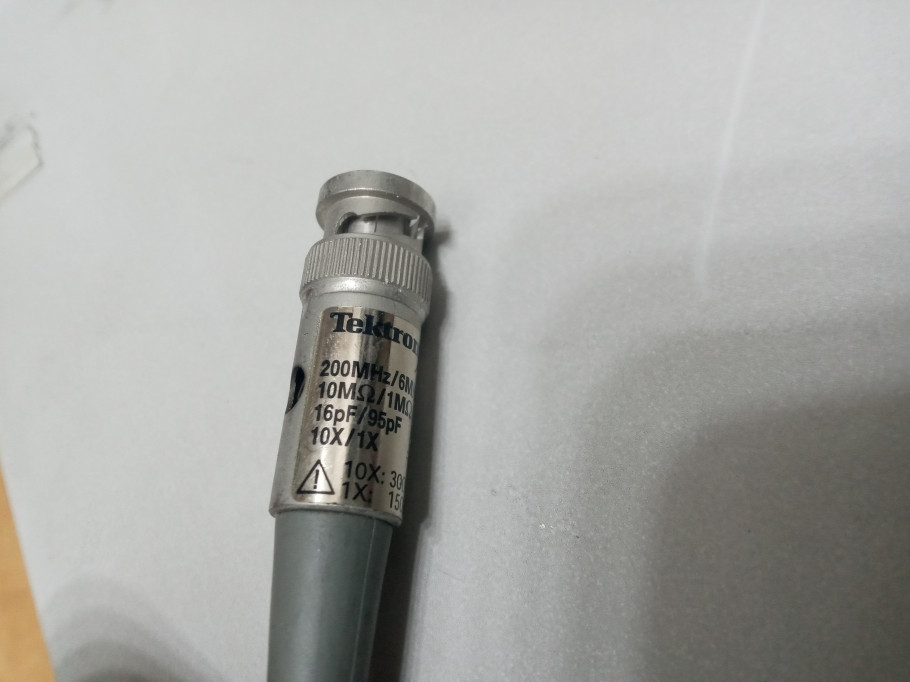 Tektronix P2200 오실로스코프 프로브 200Mhz 이미지