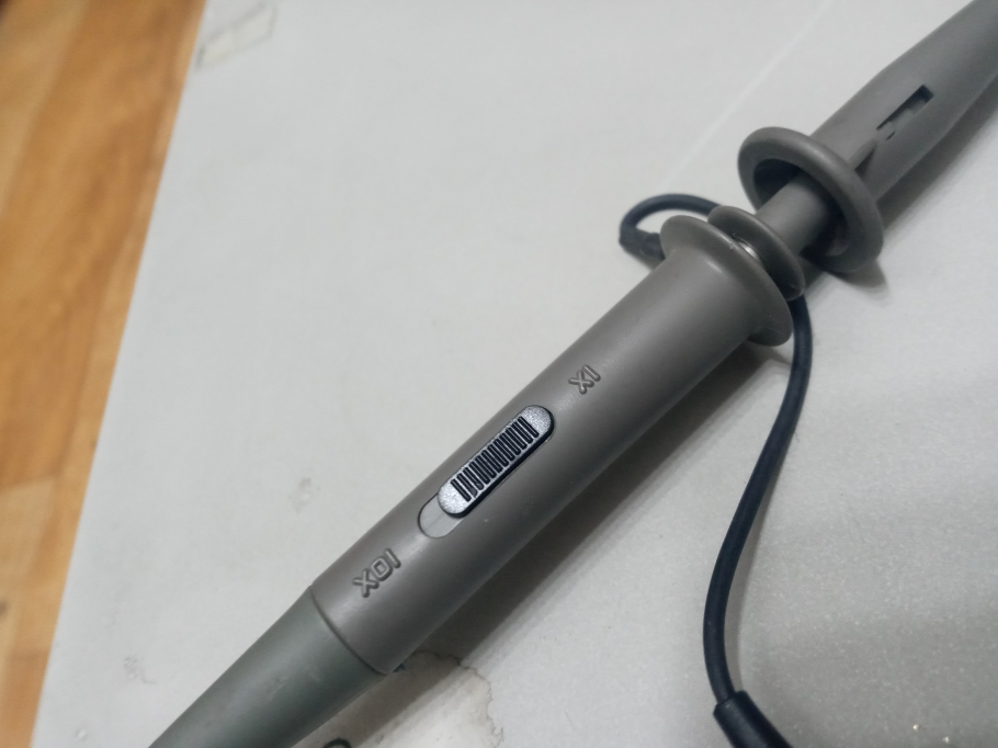 Tektronix P2200 오실로스코프 프로브 200Mhz 이미지