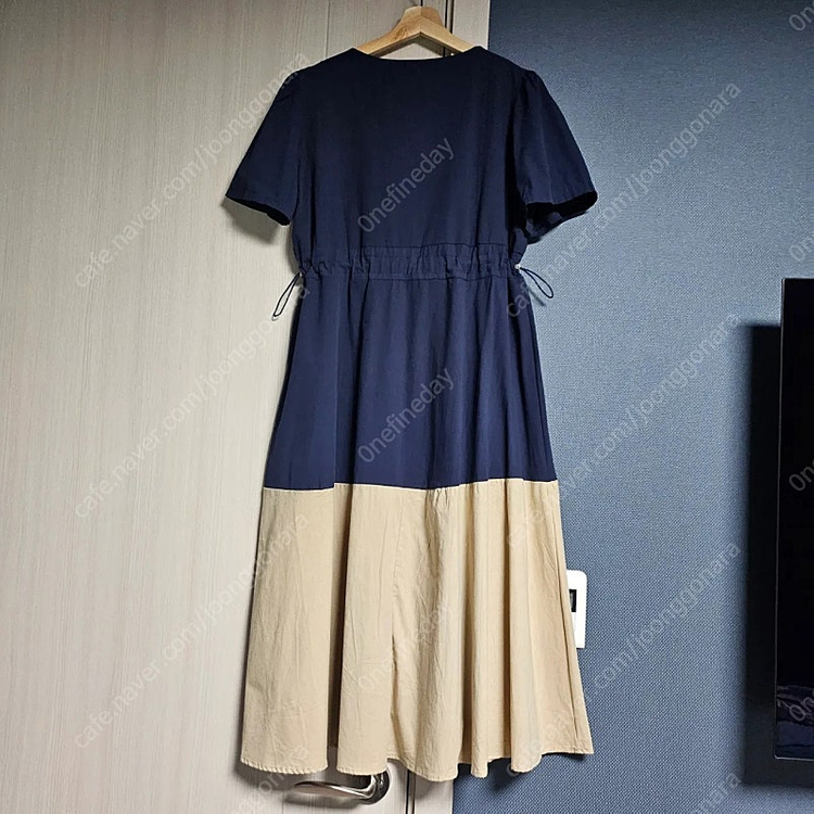 [새상품] 네이비 집업 바스락 롱원피스 이미지