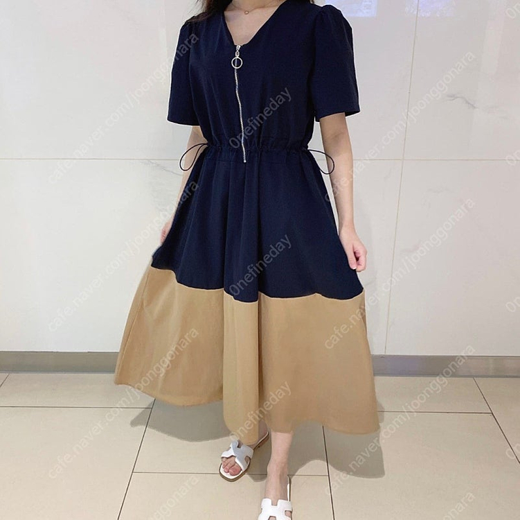 [새상품] 네이비 집업 바스락 롱원피스 이미지