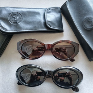 정품 베르사체 선글라스 두가지 이미지