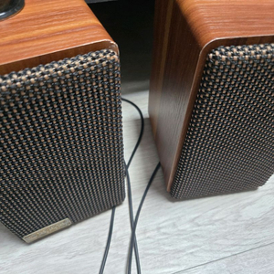 캔스톤 atp-1 북쉘프 스피커 이미지