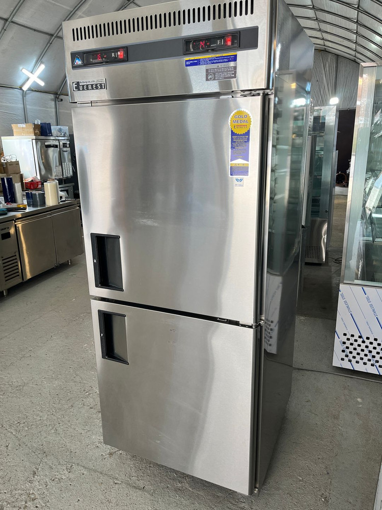 부성 에베레스트 수직 냉장냉동고 간냉식 반반 올스텐 냉장1칸 냉동1칸 업소용 베이커리카페 이미지