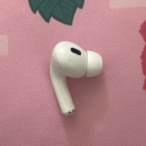에어팟 프로 2세대 c타입 왼쪽 유닛 판매합니다 이미지