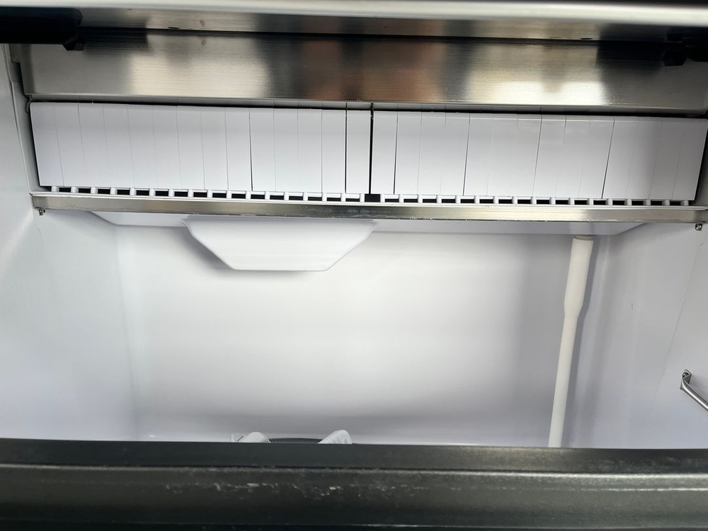 카이저 제빙기 100kg 공냉식 업소용 카페 이미지