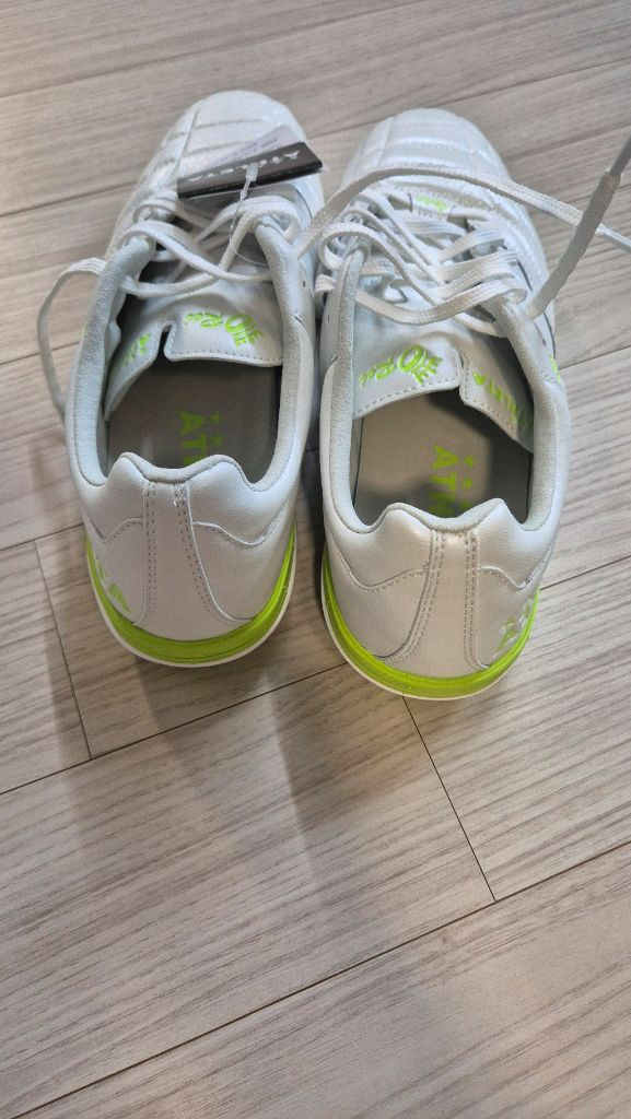 아슬레타 풋살화 이미지