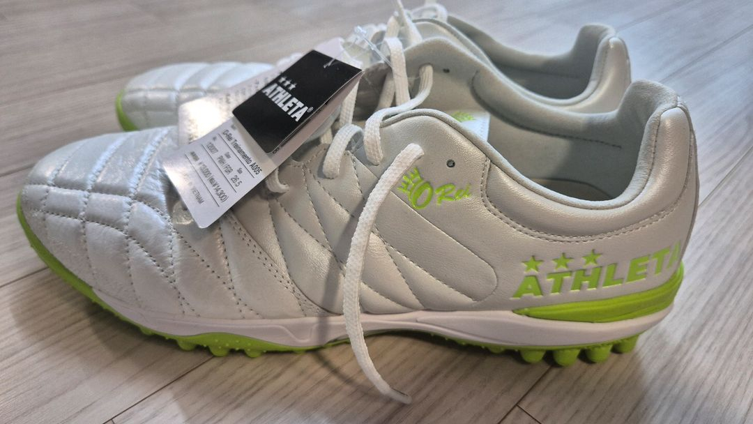 아슬레타 풋살화 이미지