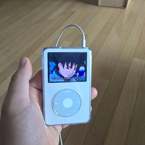 아이팟(ipod) 클래식 5세대(우유팟) SSD 128GB, 3000mAh 개조버젼 이미지