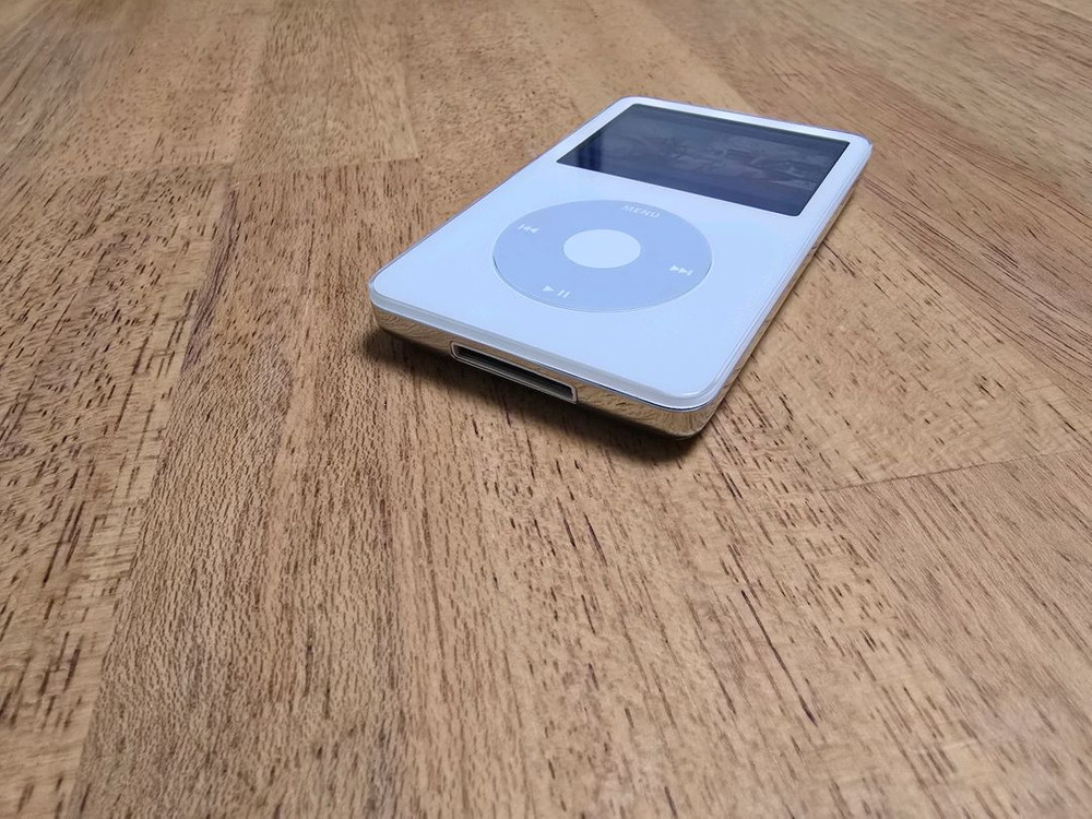 아이팟(ipod) 클래식 5세대(우유팟) SSD 128GB, 3000mAh 개조버젼 이미지