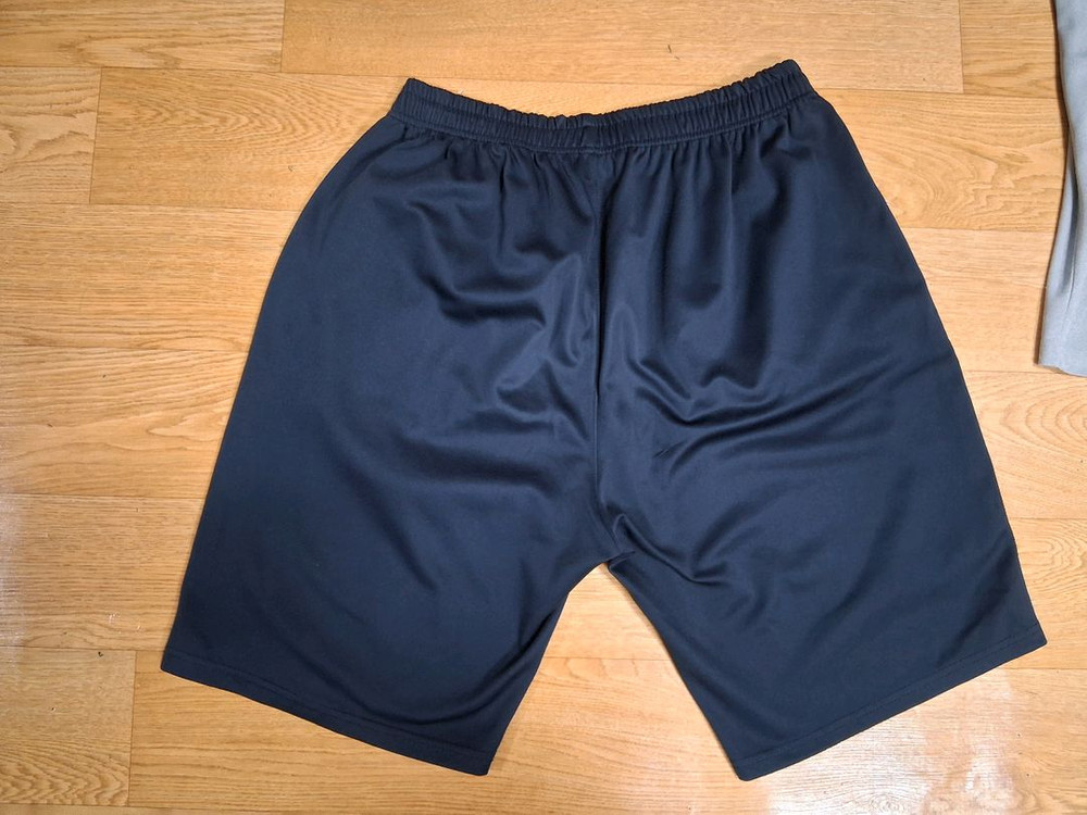 경성고 고등학교 체육복 사이즈130 사용감있습니다 필요하신 분들은 편하게 보세요 세트 30000 이미지