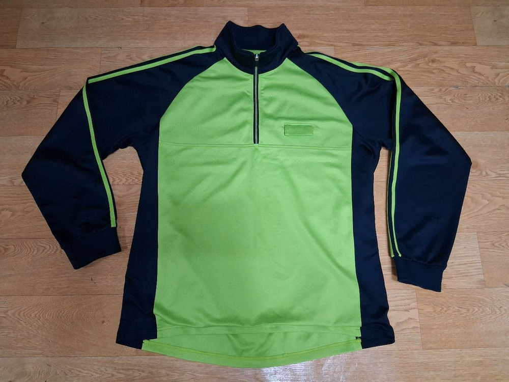 중암 중학교 체육복 사이즈115 필요하신 분들은 편하게 보세요 전체세트 15000 이미지