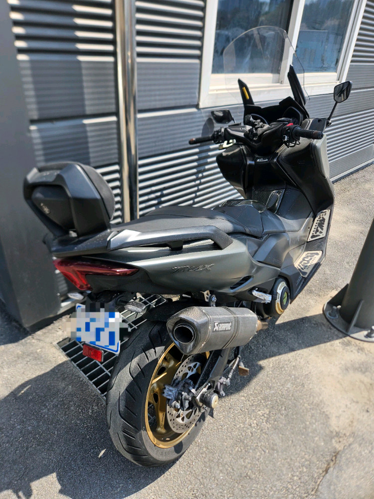 야마하 티맥스560 21년식 판매합니다 이미지