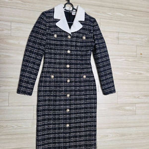 모조에스핀 원피스 다크네이비 55사이즈(정가899,000원)-택포13만원 이미지