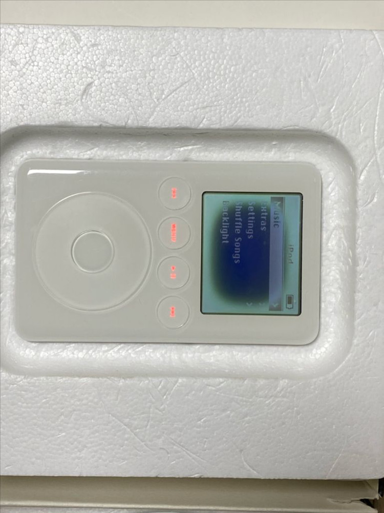 아이팟 3세대 풀박스 이미지