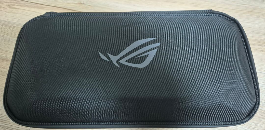 엑갈리 ASUS ROG XBOX Ally X 정품 파우치 (케이스) 팝니다 이미지