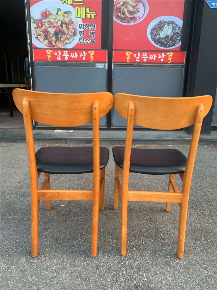 카페의자 식당의자 17개 이미지