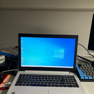 15인치 노트북 이미지