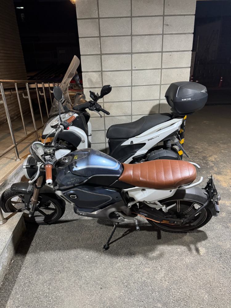 슈퍼쏘코 TC 전기오토바이 이미지