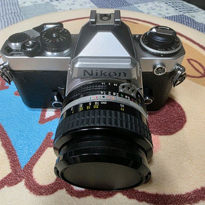 니콘 FE 필름카메라 + nikon 50mm 렌즈 이미지