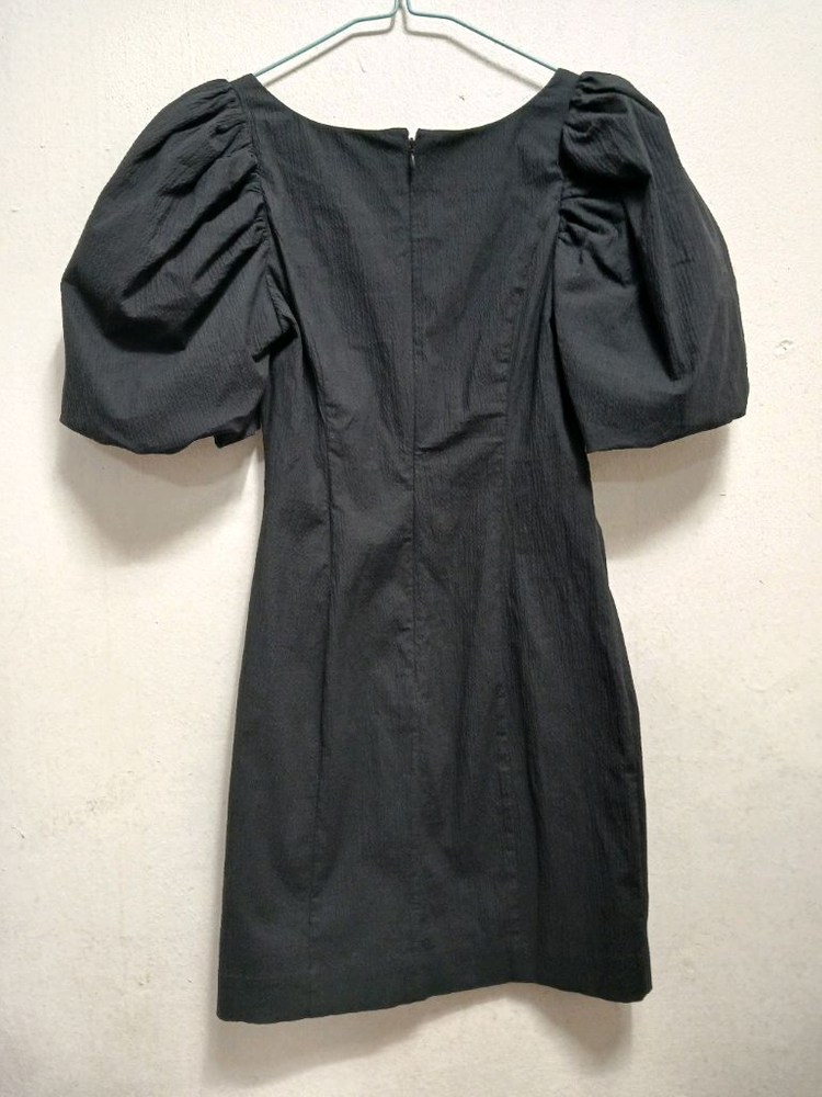 앤아더스토리즈 여성 블랙 퍼프 미니 원피스 사이즈 34 160 80A 이미지