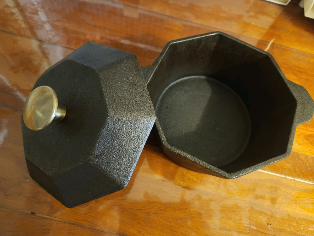 마미스팟 냄비 소 무쇠 주물 이미지