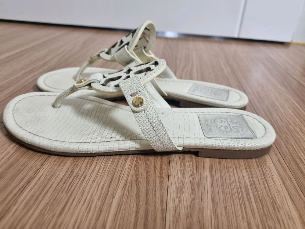 토리버치 아이보리색 샌들 샌달 230 Tory Burch 이미지