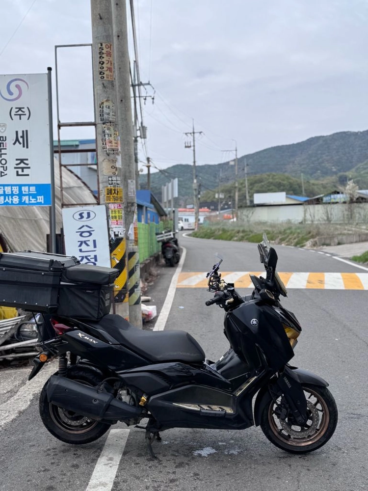 야마하 xmax300 이미지