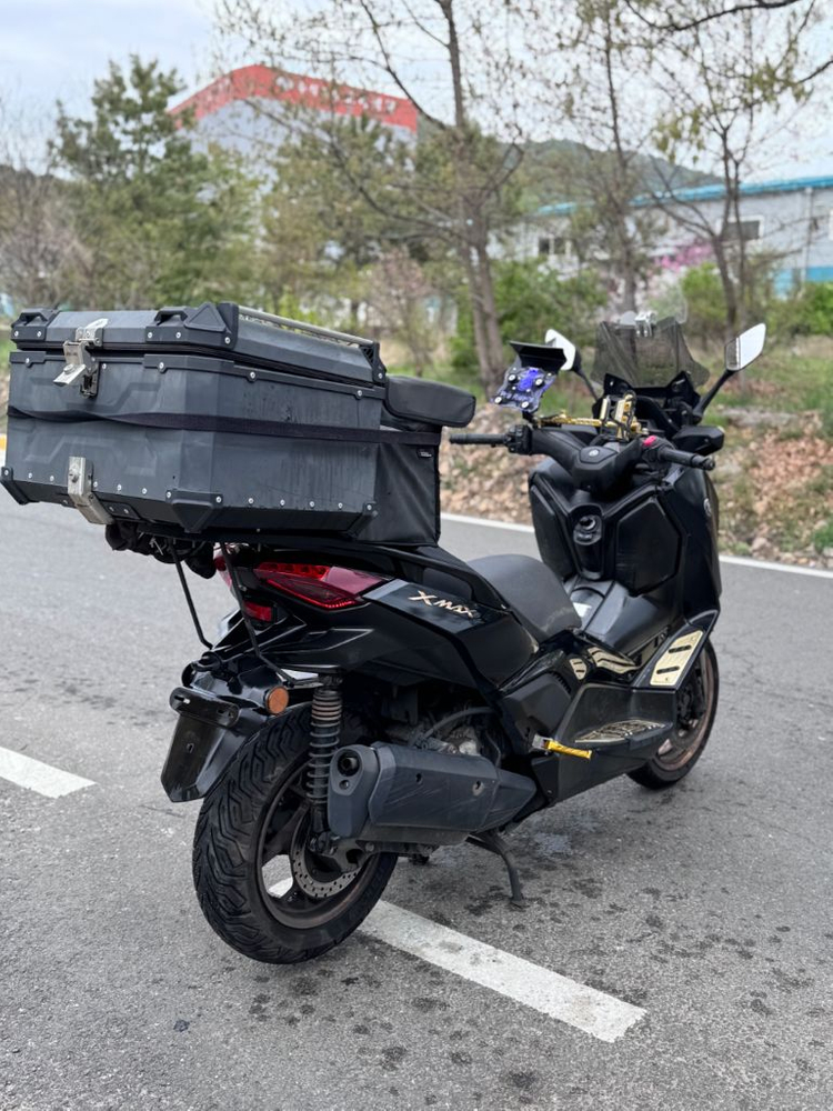 야마하 xmax300 이미지