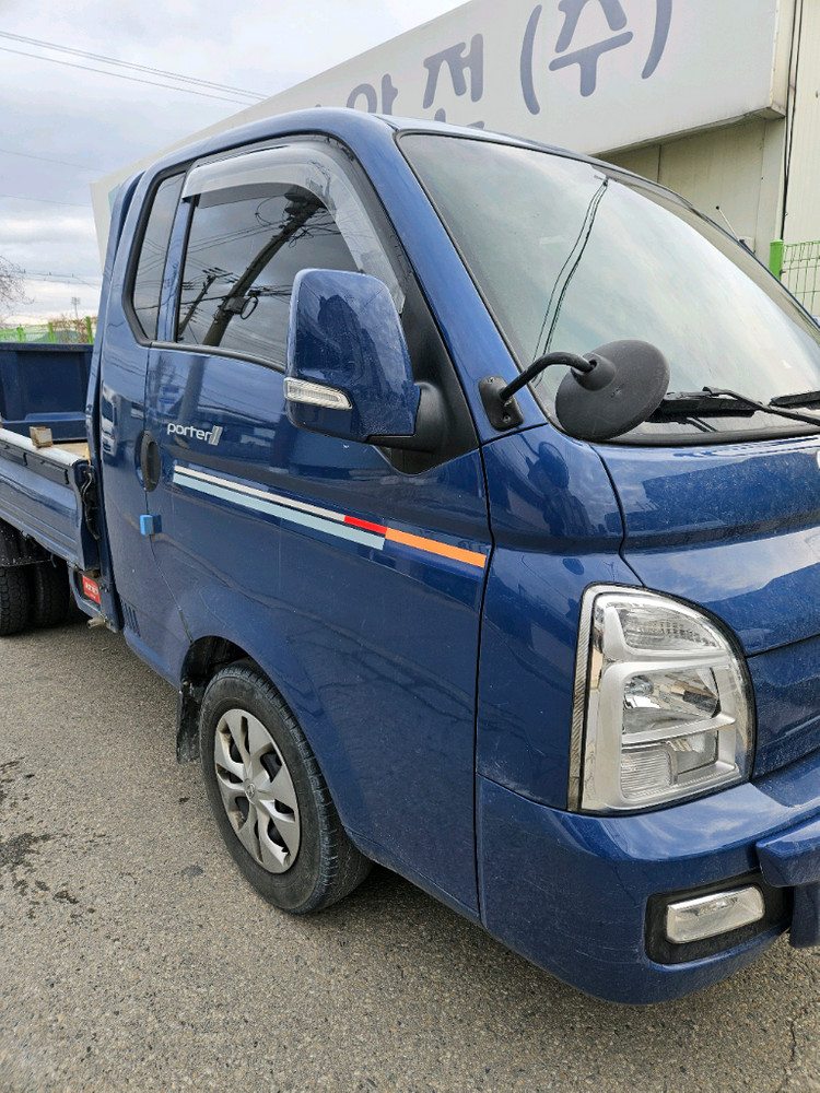 소형 화물차 이미지