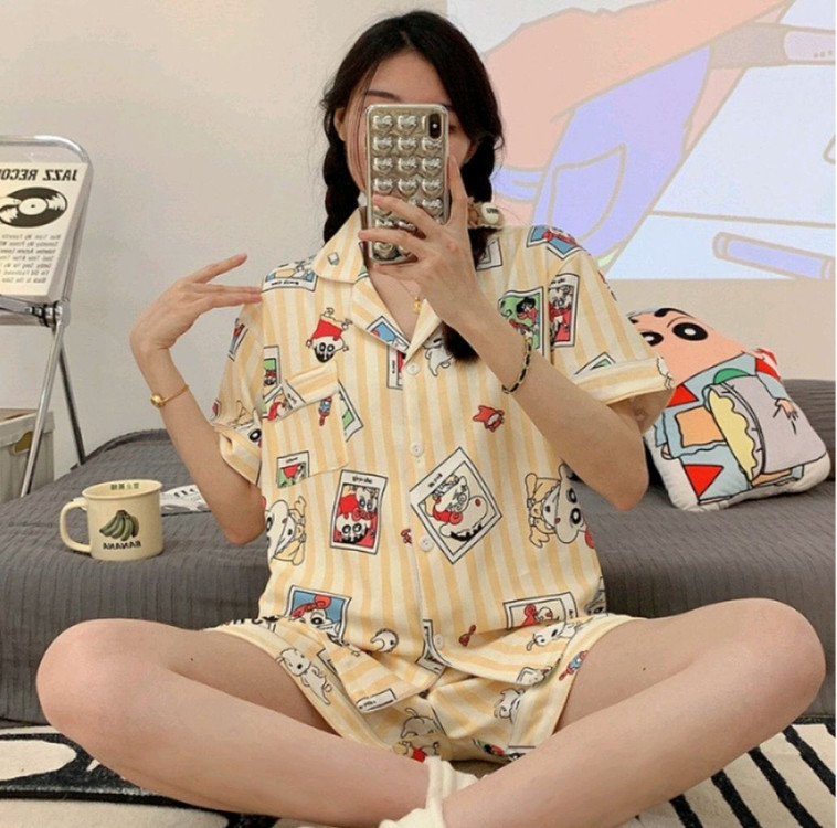 짱구 반팔잠옷 세트 이미지