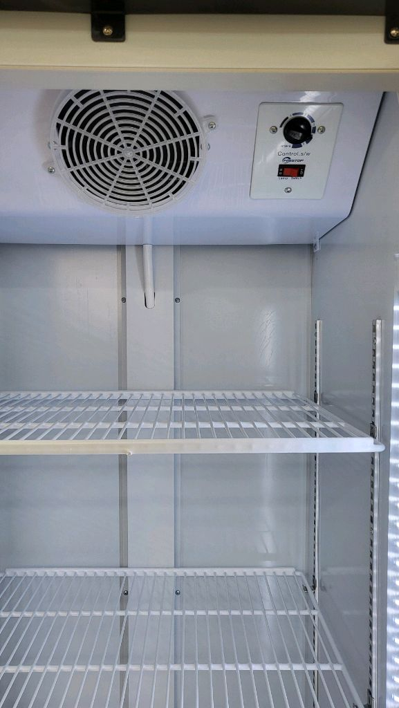 FREETOP 블랙 에디션 냉장 쇼케이스 블랙 이미지