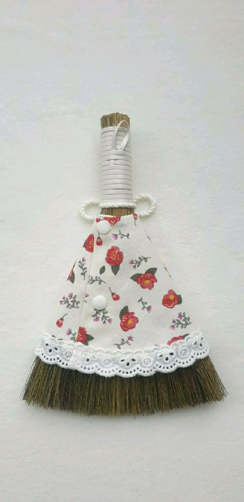 핸드메이드 패브릭 미니 복 빗자루(동백꽃) 이미지