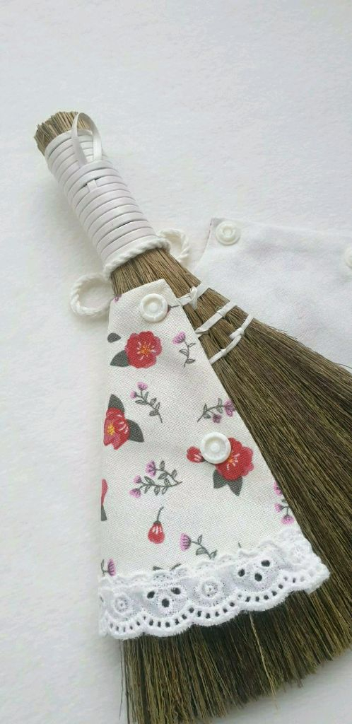 핸드메이드 패브릭 미니 복 빗자루(동백꽃) 이미지