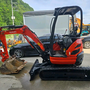미니굴삭기 이미지
