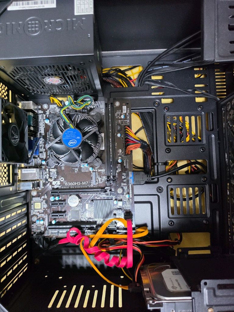i3-8100 CPU 8기가 램 SSD128G + 1TB HDD 세트 이미지